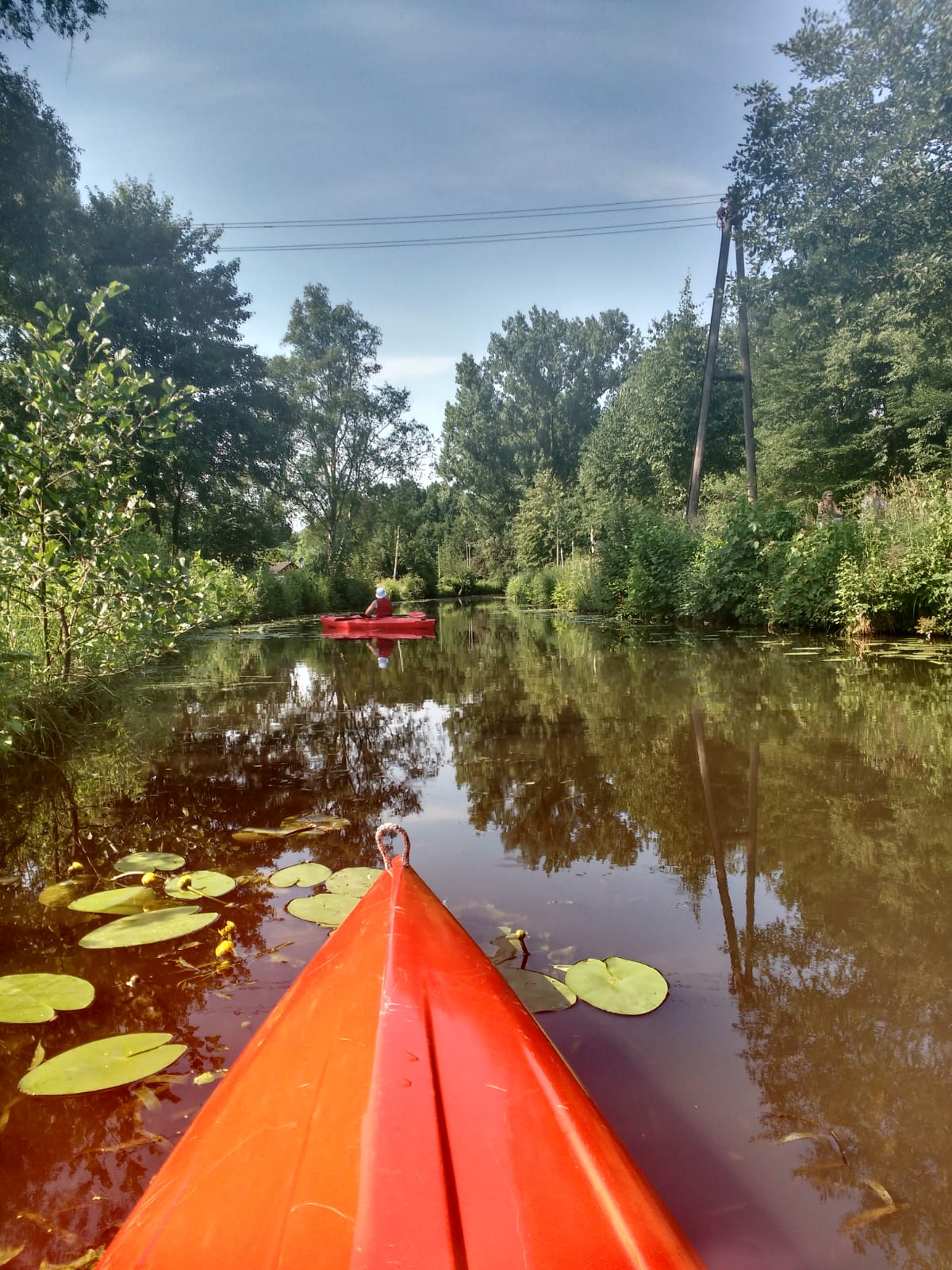 Bild "Willkommen:rot_kajak_torfkanal.JPG"